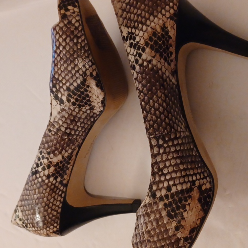 Franco Sarto open toe  size 8.5M heels